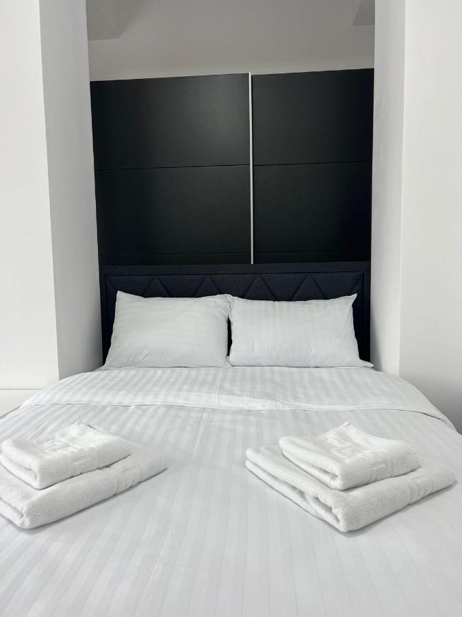 Marvellous Aparthotel With Master Apartments Suceava Dış mekan fotoğraf