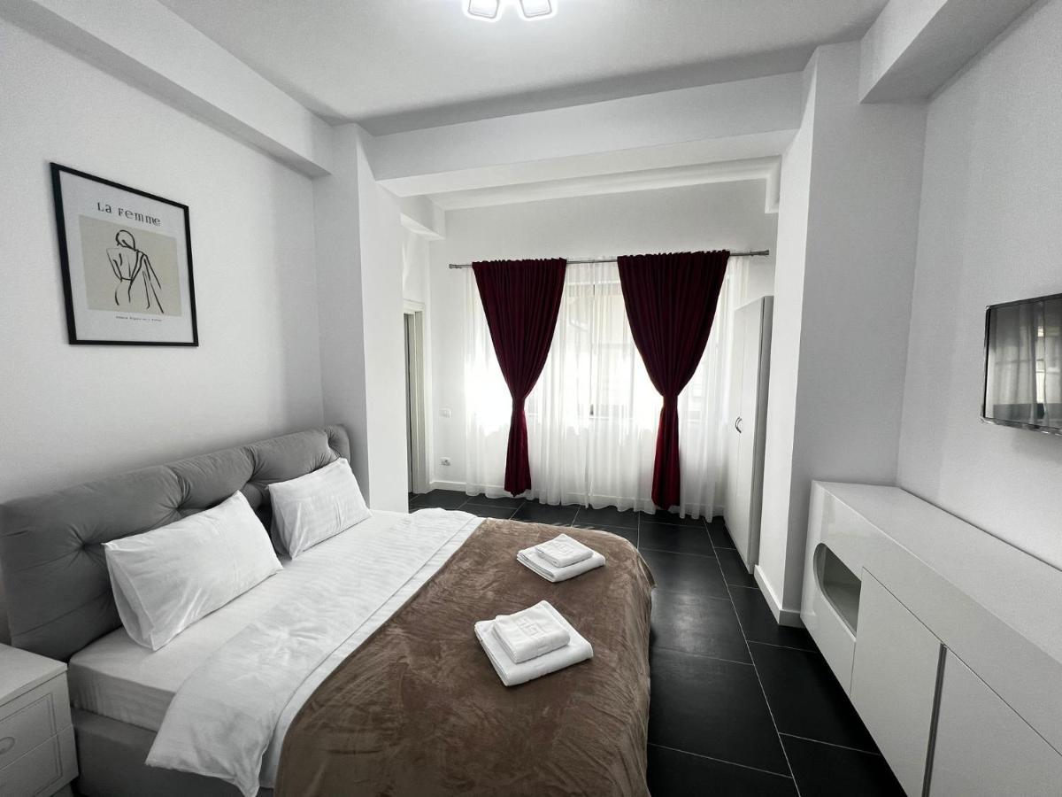 Marvellous Aparthotel With Master Apartments Suceava Dış mekan fotoğraf