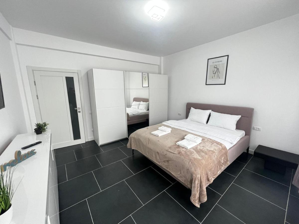 Marvellous Aparthotel With Master Apartments Suceava Dış mekan fotoğraf