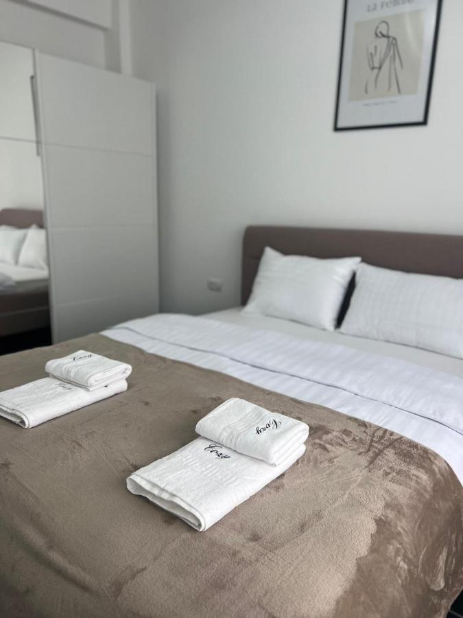 Marvellous Aparthotel With Master Apartments Suceava Dış mekan fotoğraf