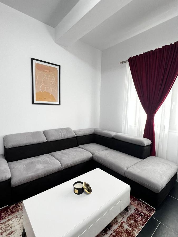Marvellous Aparthotel With Master Apartments Suceava Dış mekan fotoğraf